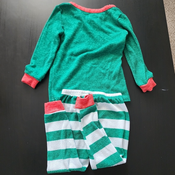PJ Essentials Holiday sleeper sz 24mo - Picture 2 of 5